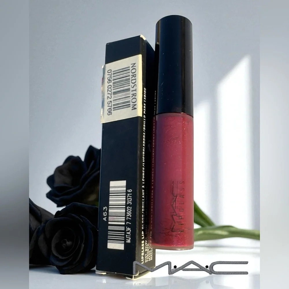 MAC LUST FOR LIFE LIPGLASS. LIMITED EDITION. RARE. NEW IN BOX.